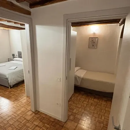 Residenza Sotto Il Campanile *