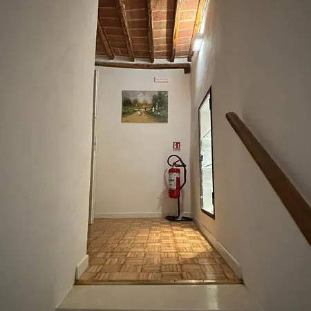 Residenza Sotto Il Campanile Tatil Evi *