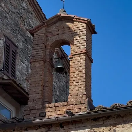 Residenza Sotto Il Campanile Tatil Evi