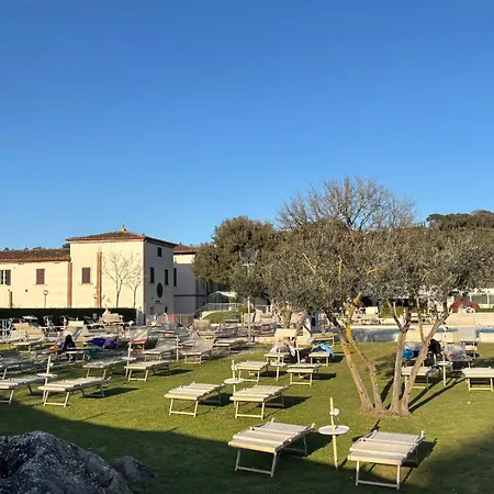 Residenza Sotto Il Campanile 펜션 라폴라노테르메